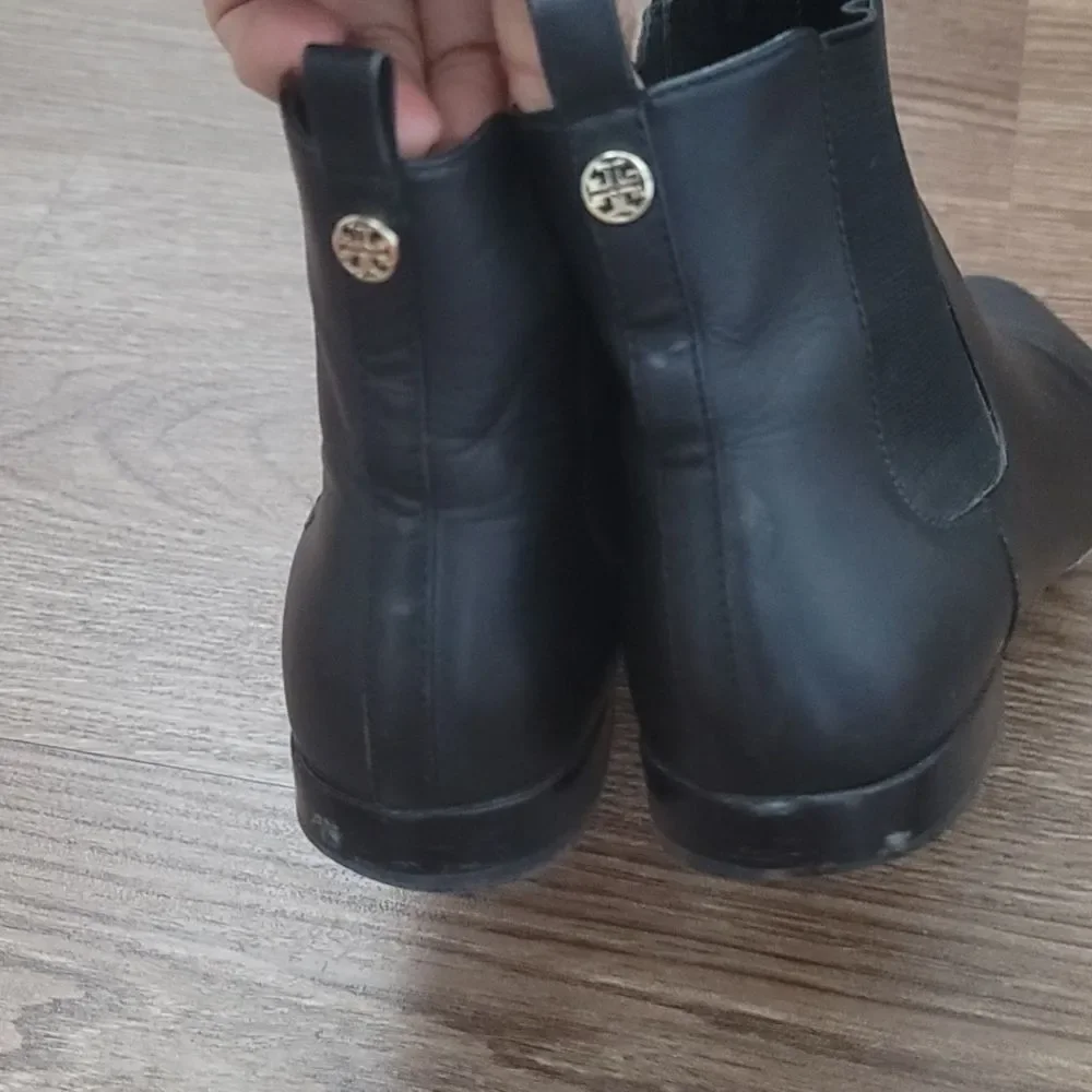 Tory Burch‎ Black Bootie Mid Calf